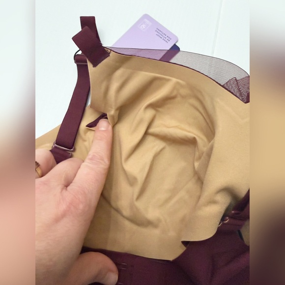 Honeylove Crossover Wireless Bra  - Medium - 36 B/C - Picture 5 of 10